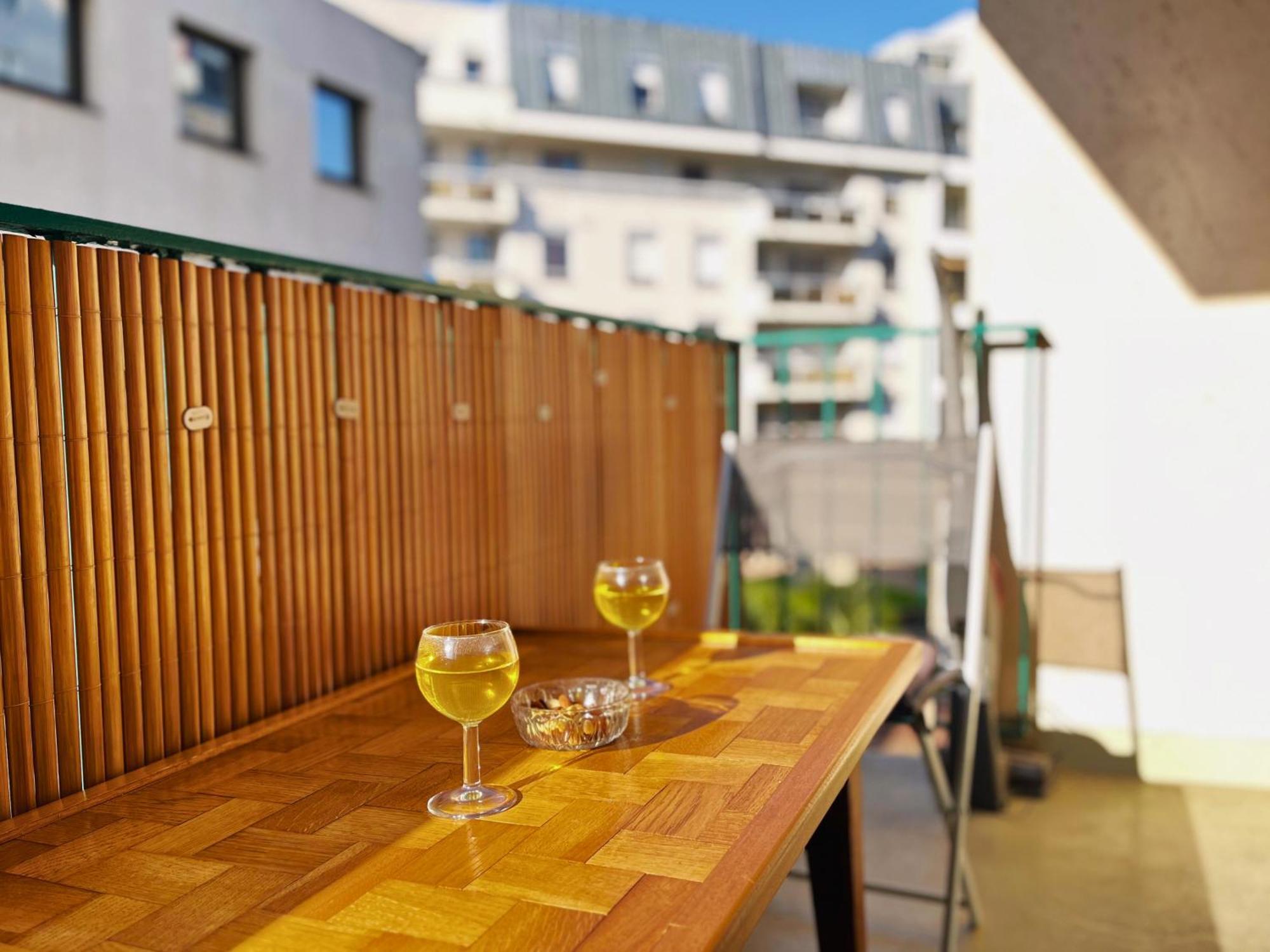 La Tour - Tout Confort - Hypercentre - Balcon #Sirdest Franconville  Luaran gambar
